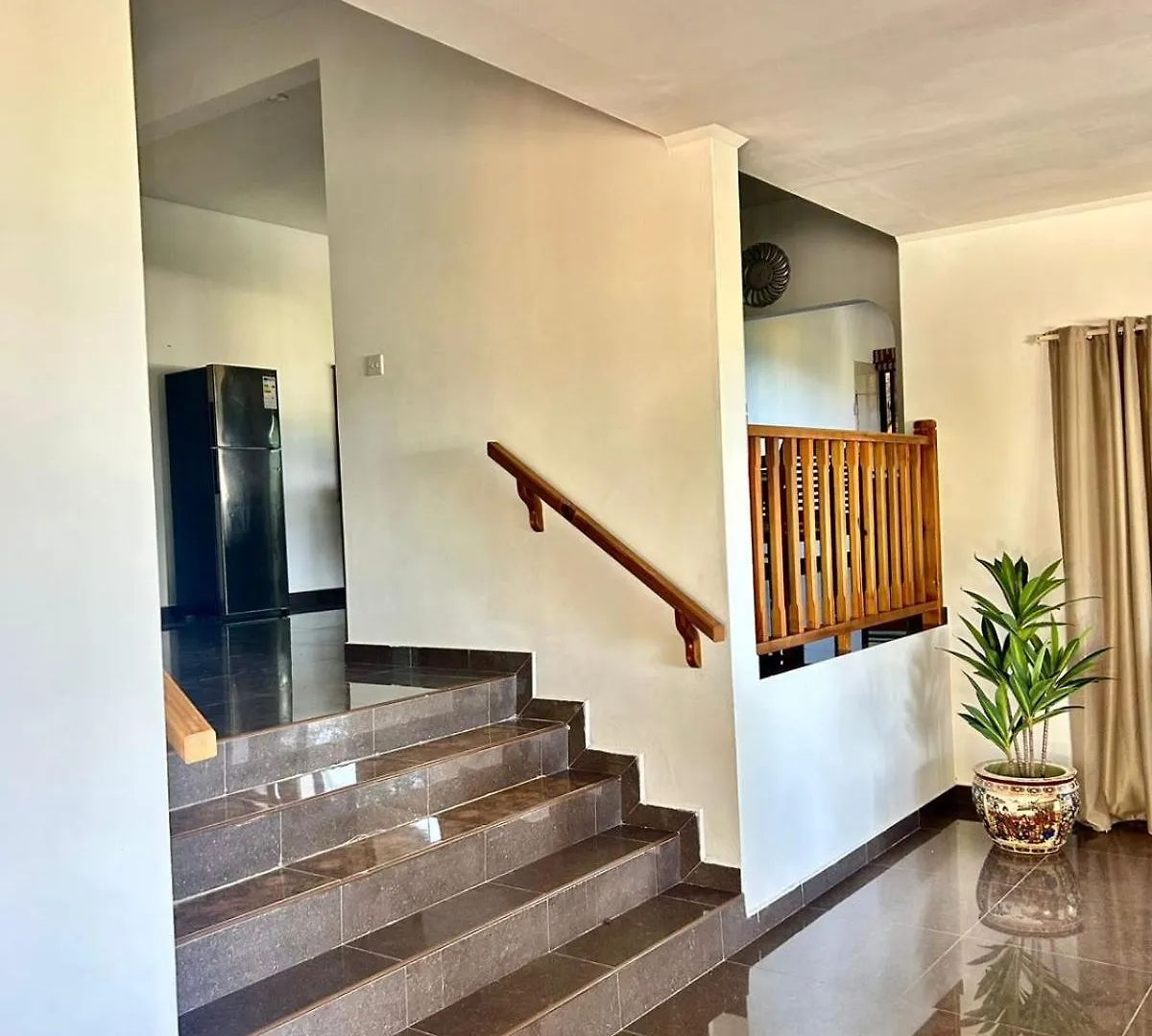 Vilea Frangipani Ground Floor 2 Bedroom Apartment Mahe Island